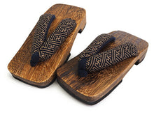 画像をギャラリービューアに読み込む, 子供 ゆかた 男の子 綿 3点セット 110 グレー ストライプ 浴衣 青 無地 帯 紗綾柄 下駄 セット こども 子ども キッズ ジュニア 和服 部屋着 送料無料 七夕 祭 花火 夏 おでかけ イベント