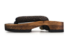 画像をギャラリービューアに読み込む, 子供 ゆかた 男の子 綿 3点セット 110 グレー ストライプ 浴衣 青 無地 帯 紗綾柄 下駄 セット こども 子ども キッズ ジュニア 和服 部屋着 送料無料 七夕 祭 花火 夏 おでかけ イベント