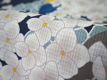 画像をギャラリービューアに読み込む, 浴衣セット レディース 紺地紫陽花 オフホワイト 兵児帯 セット へこ帯 浴衣 セット 2023 夏祭り 花火大会 ビアガーデン 夏 お出かけ おしゃれ レディースファッション