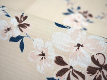 画像をギャラリービューアに読み込む, 子ども 浴衣 女の子 ベージュ 桜 花 ゆかた 110 120 130 5歳 6歳 7歳 8歳 9歳 10歳 子ども服 ニュアンスカラー くすみカラー こども 子供 おしゃれ モダン 幼稚園 保育園 キッズ ガールズ 小学生 七夕 花火大会 夏祭り 和服 あす楽対応商品 送料無料