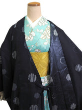 画像をギャラリービューアに読み込む, 雨コート 着物用 レインコート 道中衿 レディース 黒 流水地紋 雪輪 XL LLサイズ相当 携帯ポーチ付き 雨具 かっぱ  雨の日 ワンピースタイプ 一部式 撥水加工 和服 丈長 送料無料