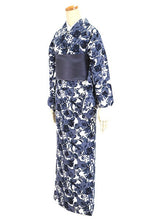 画像をギャラリービューアに読み込む, 洗える着物 袷 仕立て上がり 単品 オフホワイト地 ブルーグレー 花柄 百華 女性 レディース 和装 和服 きもの カジュアル プレタ 春 秋 冬 きもの かわいい 普段着 ポリエステル