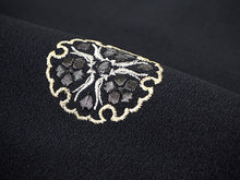 画像をギャラリービューアに読み込む, 洗える着物 袷 小紋 フリーサイズ 仕立て上がり 単品 黒 手毬 刺繍 レトロ 女性 レディース 着物 和装 和服 きもの プレタ モダン カジュアル 普段着