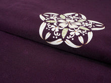 画像をギャラリービューアに読み込む, 洗える着物 袷 小紋 フリーサイズ 仕立て上がり 単品 葡萄色 紫 華紋 レトロ 女性 レディース 着物 和装 和服 きもの プレタ モダン カジュアル 普段着