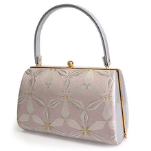 画像をギャラリービューアに読み込む, 草履バッグセット 礼装 留袖用 渋ピンク 花繋ぎ柄 台形 ハンドバッグ シルバー フリー サイズ 正絹 佐賀錦 フォーマル 訪問着 色無地 和装小物 草履 バッグ セット 結婚式 披露宴 園遊会 卒業式 入学式 女性 レディース 日本製