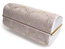 画像をギャラリービューアに読み込む, 草履バッグセット 礼装 留袖用 渋ピンク 花繋ぎ柄 台形 ハンドバッグ シルバー フリー サイズ 正絹 佐賀錦 フォーマル 訪問着 色無地 和装小物 草履 バッグ セット 結婚式 披露宴 園遊会 卒業式 入学式 女性 レディース 日本製