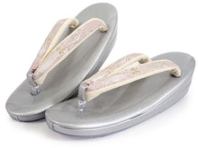 画像をギャラリービューアに読み込む, 草履バッグセット 礼装 留袖用 渋ピンク 花繋ぎ柄 長方形 ハンドバッグ シルバー フリー サイズ 正絹 佐賀錦 フォーマル 訪問着 色無地 和装小物 草履 バッグ セット 結婚式 披露宴 園遊会 卒業式 入学式 女性 レディース 日本製