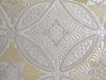 画像をギャラリービューアに読み込む, 草履バッグセット 礼装 留袖用 白地 ゴールド 花七宝柄 ハンドバッグ シルバー フリー サイズ 正絹 佐賀錦 フォーマル 訪問着 色無地 和装小物 草履 バッグ セット 結婚式 披露宴 園遊会 卒業式 入学式 女性 レディース 日本製