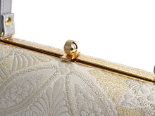 画像をギャラリービューアに読み込む, 草履バッグセット 礼装 留袖用 白地 ゴールド 花七宝柄 ハンドバッグ シルバー フリー サイズ 正絹 佐賀錦 フォーマル 訪問着 色無地 和装小物 草履 バッグ セット 結婚式 披露宴 園遊会 卒業式 入学式 女性 レディース 日本製