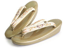 画像をギャラリービューアに読み込む, 草履バッグセット 礼装 留袖用 ライトベージュ地 立涌 花 鶴 ハンドバッグ ゴールド フリー サイズ 正絹 佐賀錦 フォーマル 訪問着 色無地 和装小物 草履 バッグ セット 結婚式 披露宴 園遊会 卒業式 入学式 女性 レディース 日本製