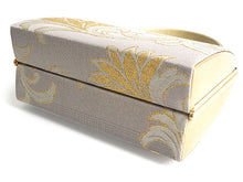 画像をギャラリービューアに読み込む, 草履バッグセット 礼装 留袖用 グレー地 唐草 長方形 ハンドバッグ ゴールド フリー サイズ 正絹 佐賀錦 フォーマル 訪問着 色無地 和装小物 草履 バッグ セット 結婚式 披露宴 園遊会 卒業式 入学式 女性 レディース 日本製