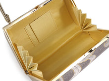 画像をギャラリービューアに読み込む, 草履バッグセット 礼装 留袖用 グレー地 唐草 台形 ハンドバッグ ゴールド フリー サイズ 正絹 佐賀錦 フォーマル 訪問着 色無地 和装小物 草履 バッグ セット 結婚式 披露宴 園遊会 卒業式 入学式 女性 レディース 日本製