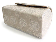 画像をギャラリービューアに読み込む, 草履バッグセット 礼装 留袖用 アイボリー地 立涌 華紋柄 ハンドバッグ フリー サイズ 正絹 西陣織 フォーマル 訪問着 色無地 和装小物 草履 バッグ セット 結婚式 披露宴 園遊会 卒業式 入学式 女性 レディース 日本製