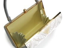 画像をギャラリービューアに読み込む, 草履バッグセット 礼装 留袖用 白地 花七宝柄 ハンドバッグ シルバー フリー サイズ 正絹 佐賀錦 フォーマル 訪問着 色無地 和装小物 草履 バッグ セット 結婚式 披露宴 園遊会 卒業式 入学式 女性 レディース 日本製