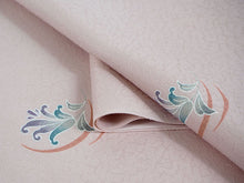 画像をギャラリービューアに読み込む, 着物 洗える着物 フルオーダー 仕立て付 小紋 桃色 ピンク 花 飛び柄 東レシルック 反物 和装 和服 袷 単衣 春 秋 冬 レディース 女性 きもの 羽織 コート カジュアル 上品 TORAY silook