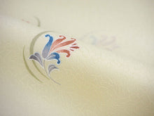 画像をギャラリービューアに読み込む, 着物 洗える着物 フルオーダー 仕立て付 小紋 クリーム 花 飛び柄 東レシルック 反物 和装 和服 袷 単衣 春 秋 冬 レディース 女性 きもの 羽織 コート カジュアル 上品 TORAY silook