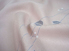 画像をギャラリービューアに読み込む, 着物 洗える着物 フルオーダー 仕立て付 小紋 ピンクベージュ リーフ 東レシルック 反物 和装 和服 袷 単衣 春 秋 冬 レディース 女性 きもの 羽織 コート カジュアル 上品 TORAY silook