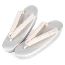 画像をギャラリービューアに読み込む, 草履バッグセット 佐賀錦 礼装 三枚芯 薄ピンク シルバー 銀 唐草 木目 留袖用 訪問着用 付け下げ 色無地 フォーマル 草履 成人式 結婚式 結納 S M L LL 和装バッグ 着物バッグ レディース 21cm 21.5cm 22cm 22.5cm 23cm 23.5cm 24cm 24.5cm 25cm 25.5cm