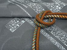 画像をギャラリービューアに読み込む, 帯揚げ 帯締め セット 正絹カジュアル向き 丸組 グレー色地 幾何学柄 帯あげ 茶×ターコイズブルー 帯〆 和装 小物 レディース 女性 婦人 おびあげ おびじめ