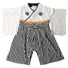 画像をギャラリービューアに読み込む, 袴 ロンパース 男の子 ベビー 70 80 90 3カラー ホワイト グレー ブラック 和柄 家紋入り はかまロンパース お食い初め 100日祝い 端午の節句 初節句 お宮参り 赤ちゃん 袴 新生児 子供服 カバーオール 出産祝い ベビー袴 おしゃれ