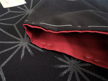 画像をギャラリービューアに読み込む, 洗えるきもの2点福袋 2024福袋 黒地 麻の葉柄 着物 刺繍足袋 1,000円offクーポン付き 家で洗える ストレッチ足袋 セット 和装小物 和服 着物 新春 福袋