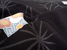 画像をギャラリービューアに読み込む, 洗えるきもの2点福袋 2024福袋 黒地 麻の葉柄 着物 刺繍足袋 1,000円offクーポン付き 家で洗える ストレッチ足袋 セット 和装小物 和服 着物 新春 福袋