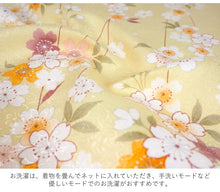 画像をギャラリービューアに読み込む, 洗えるきもの2点福袋 2024福袋 クリーム地 枝垂れ桜柄 Mサイズ Lサイズ 着物 桜 刺繍足袋 1,000円offクーポン付き 家で洗える ストレッチ足袋 セット 和装小物 和服 着物 新春 福袋
