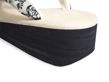 画像をギャラリービューアに読み込む, 草履 カレンブロッソ Sサイズ アイボリー 台 白地 花更紗柄 鼻緒 足が痛くなりにくい 歩きやすい レディース 女性 着物 和装 Calen Blosso