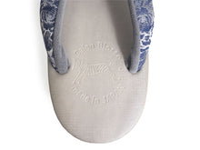画像をギャラリービューアに読み込む, 草履 カレンブロッソ Mサイズ シルバーグレー 台 グレー地 花柄 鼻緒 足が痛くなりにくい 歩きやすい レディース 女性 着物 和装 Calen Blosso
