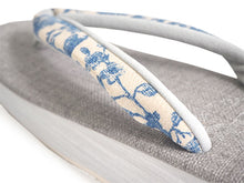 画像をギャラリービューアに読み込む, 草履 カレンブロッソ Mサイズ グレー 台 ライトベージュ色地 青花柄 鼻緒 足が痛くなりにくい 歩きやすい レディース 女性 着物 和装 Calen Blosso