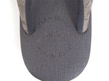 画像をギャラリービューアに読み込む, 草履 カレンブロッソ Lサイズ 濃グレー 台 カーキグリーン地 リーフ柄 鼻緒 足が痛くなりにくい 歩きやすい レディース 女性 着物 和装 Calen Blosso