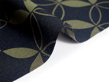 画像をギャラリービューアに読み込む, 洗える 着物 反物 単品 メンズ 黒地×カーキグリーン かすれ七宝柄 男性女性兼用柄 粋 レディース 女性 小紋 和装 和服 袷 単衣 きもの 羽織 コート