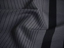 画像をギャラリービューアに読み込む, 洗える 着物 反物 単品 メンズ グレー地 縞柄 滝縞 男性女性兼用柄 粋 レディース 女性 小紋 和装 和服 袷 単衣 きもの 羽織 コート