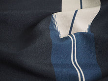 画像をギャラリービューアに読み込む, 洗える 着物 反物 単品 メンズ 黒地×青 矢羽根柄 男性女性兼用柄 粋 レディース 女性 小紋 和装 和服 袷 単衣 きもの 羽織 コート