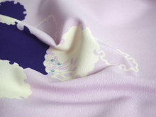 画像をギャラリービューアに読み込む, 洗える 着物 反物 単品 レディース 薄紫地 雪輪に南天柄 永楽屋 女性 小紋 和装 和服 袷 単衣 きもの 羽織 コート