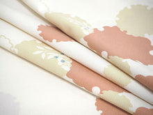 画像をギャラリービューアに読み込む, 洗える 着物 反物 単品 レディース クリーム色地 雪輪に南天柄 永楽屋 女性 小紋 和装 和服 袷 単衣 きもの 羽織 コート