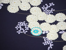 画像をギャラリービューアに読み込む, 洗える 着物 反物 単品 レディース 濃青紫地 菊に萩柄 永楽屋 女性 小紋 和装 和服 袷 単衣 きもの 羽織 コート