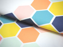 画像をギャラリービューアに読み込む, 名古屋帯 洗える 単品 白地 オレンジ ピンク 黄色 カラフル 六角柄 亀甲 ハニカム オリジナル 八寸 仕立て上がり プレタ カジュアル レディース 女性 和服 和装 着物