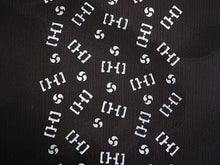 画像をギャラリービューアに読み込む, 帯揚げ 帯締め セット 正絹カジュアル向き 丸組 黒地 三つ巴柄 幾何学模様 帯あげ 白色 帯〆 和装 小物 レディース 女性 婦人 おびあげ おびじめ