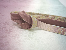 画像をギャラリービューアに読み込む, 帯揚げ 帯締め セット 正絹 渋薄紫×淡い水色地 桜地紋 渋薄紫×ゴールド 帯締 高麗 平打ち 訪問着 付け下げ 色無地 フォーマル お出かけ 和装小物 着付け小物 着物 和服 和装 レディース 女性
