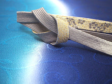 画像をギャラリービューアに読み込む, 帯揚げ 帯締め セット 正絹 青×群青色 唐草地紋 渋薄紫×ゴールド 帯締 高麗 平打ち 丹後ちりめん 訪問着 付け下げ 色無地 フォーマル お出かけ 和装小物 着付け小物 着物 和服 和装 レディース 女性