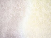 画像をギャラリービューアに読み込む, 帯揚げ 帯締め セット 正絹 クリーム色×ピンクベージュ 桜地紋 クリームイエロー×ゴールド 帯締 高麗 平打ち 訪問着 付け下げ 色無地 フォーマル お出かけ 和装小物 着付け小物 着物 和服 和装 レディース 女性