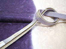 画像をギャラリービューアに読み込む, 帯揚げ 帯締め セット 正絹 濃紫×ベージュ 牡丹唐草 ラベンダー×ゴールド 帯締 高麗 平打ち 訪問着 付け下げ 色無地 フォーマル お出かけ 和装小物 着付け小物 着物 和服 和装 レディース 女性