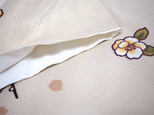 画像をギャラリービューアに読み込む, コーディネート済 袷着物4点セット(着物・名古屋帯・帯揚げ・帯締め) 自宅で洗濯OK L クリーム地花唐草柄きもの チャコールグレー地オリエンタル柄帯 コーディネートが不安な方に