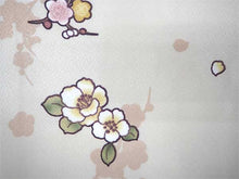 画像をギャラリービューアに読み込む, コーディネート済 袷着物4点セット(着物・名古屋帯・帯揚げ・帯締め) 自宅で洗濯OK L クリーム地花唐草柄きもの チャコールグレー地オリエンタル柄帯 コーディネートが不安な方に