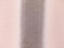 画像をギャラリービューアに読み込む, 正絹 帯揚げ帯締めセット フォーマル向き帯揚げ (桃×灰茶縦暈し 麻の葉地紋) 平組 帯〆 (薄ピンク) 和装小物 レディース
