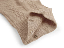 画像をギャラリービューアに読み込む, カーディガン 和装コート ベージュ YOUTOWA 継ぎ目のない求心編みのウール和装カーディガン 洋服にも合うモードでお洒落なデザイン
