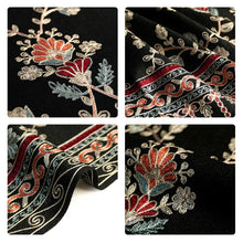 画像をギャラリービューアに読み込む, カシミール刺繍ストール 大判 黒 更紗 ウール エスニックな花柄刺繍 秋冬にサッと羽織れる軽くて暖かいショール 和装にも洋装にも
