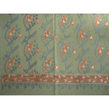 画像をギャラリービューアに読み込む, カシミール刺繍ストール 大判 グリーン ピンク 更紗 ウール エスニックな花柄刺繍 秋冬にサッと羽織れる軽くて暖かいショール 和装にも洋装にも
