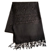 画像をギャラリービューアに読み込む, カシミール刺繍ストール 大判 黒 ブラック 更紗 ウール エスニックな花柄刺繍 秋冬にサッと羽織れる軽くて暖かいショール 和装にも洋装にも
